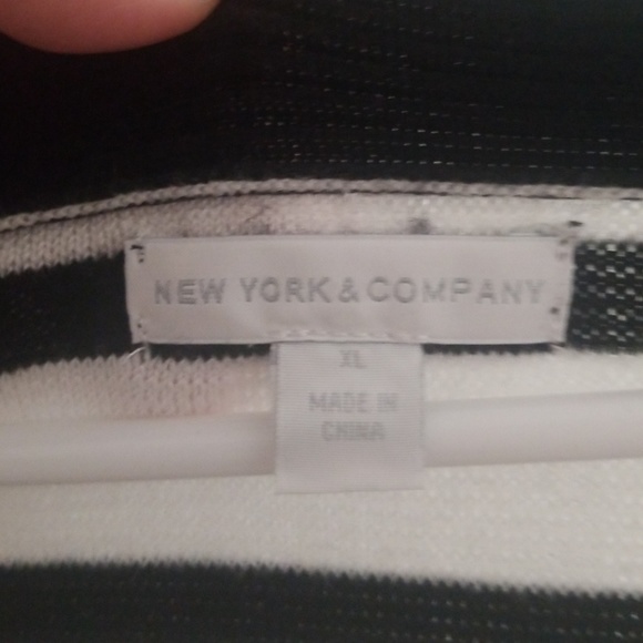 sweater - Picture 2 of 3